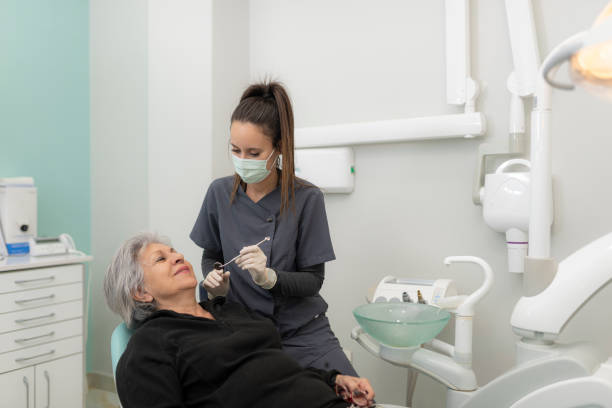 Best Emergency Tooth Extraction in Montgomery, IL